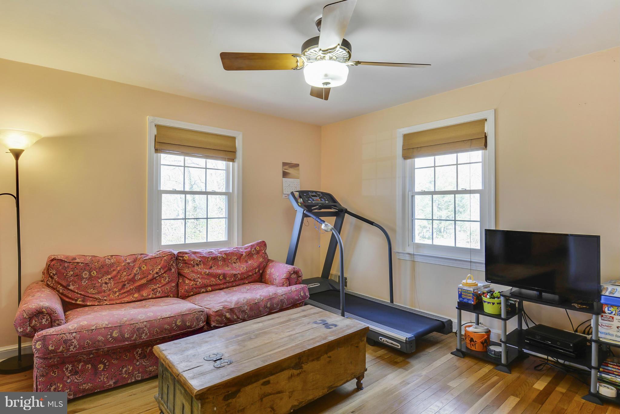 8900 Bradford Road Silver Spring, MD 20901 - Photo 14 of 26 Interior (General)
