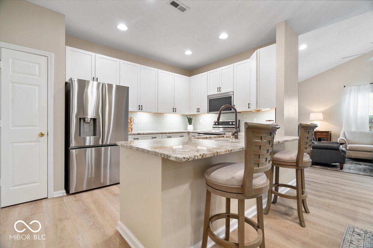 9986 Donavan Lane Fishers, IN 46038 - Photo 11 of 28