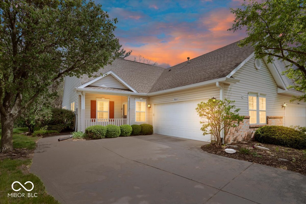9986 Donavan Lane Fishers, IN 46038 - Photo 2 of 28