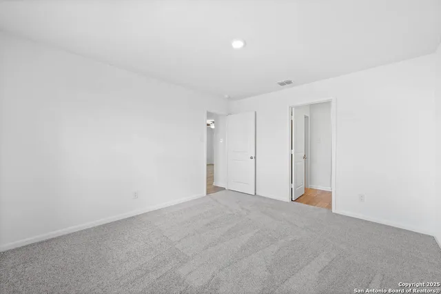 $219,900 | 2910 Forsyth Canyon, Converse, TX 78109