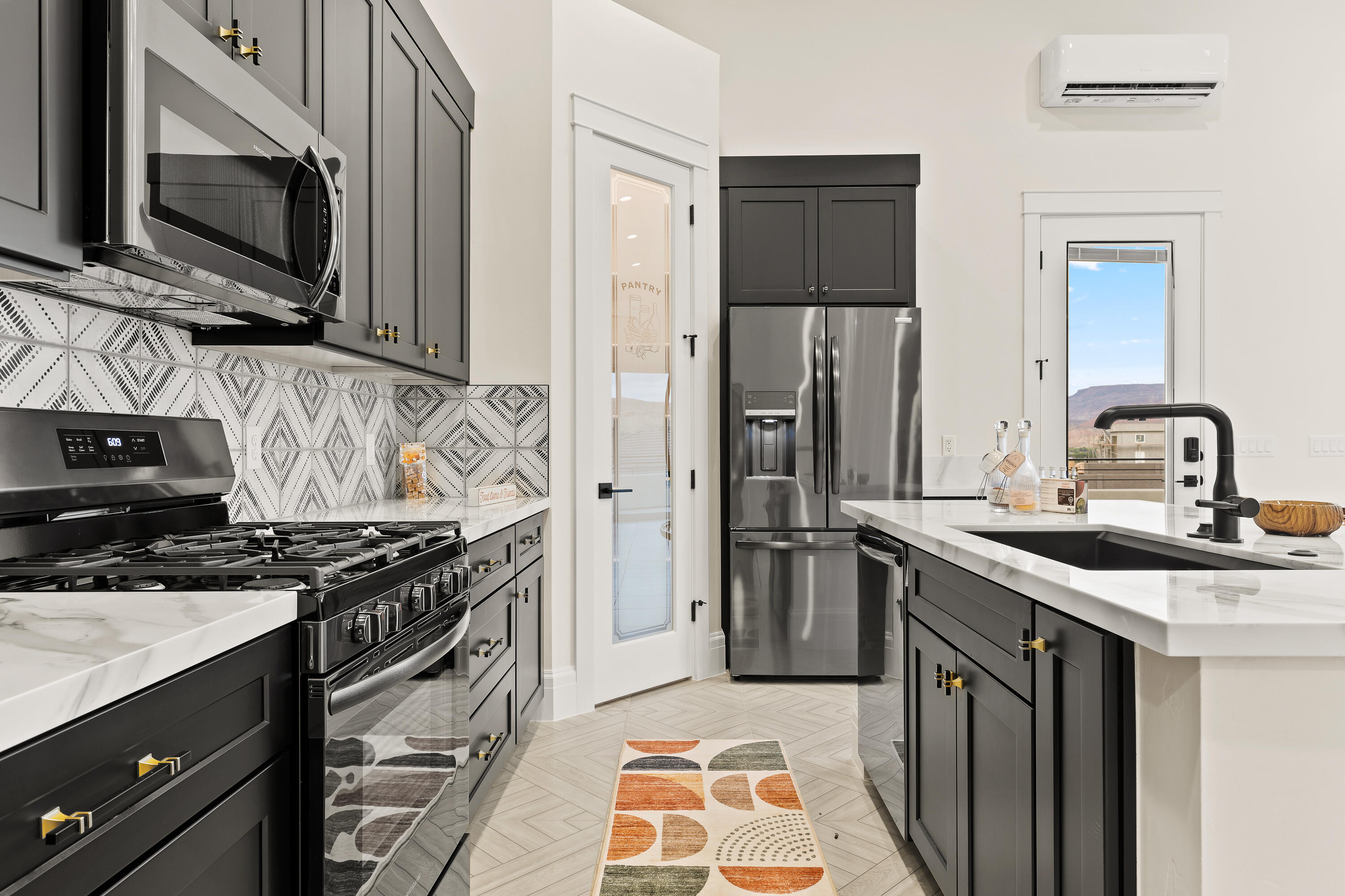 1108 Florence Circle Hurricane, UT 84737 - Photo 31 of 54 1108_N_FlorenceCir_MLS-37