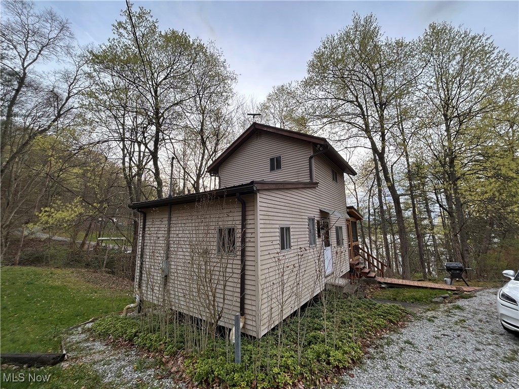 32290 Richey Lane Freeport, OH 43973 - Photo 2 of 20 Gallery Image 2