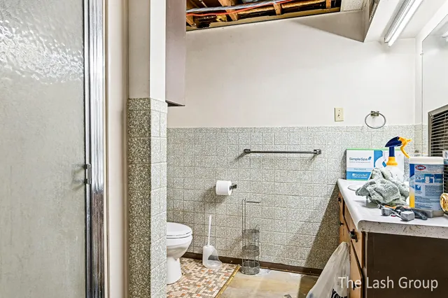 $250,000 | 5328 Lindenwood Street, Kalamazoo, MI 49004