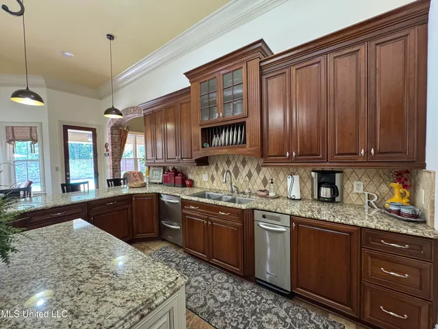 $649,000 | 68 Southbrook Lane, Brookhaven, MS 39601