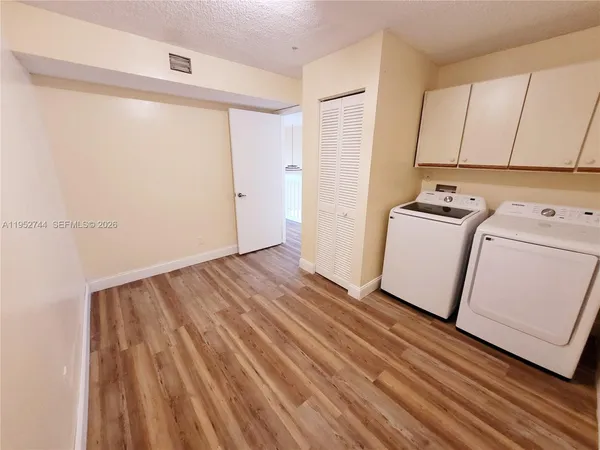 $3,600 | 8351 South Coral Circle, North Lauderdale, FL 33068