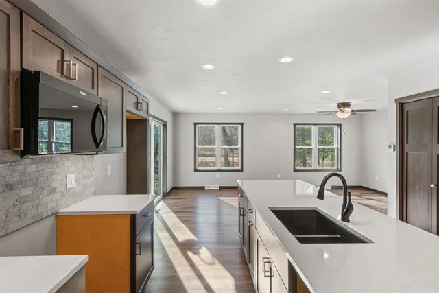 $635,000 | W6513 Woodhaven Circle, Wautoma, WI 54982