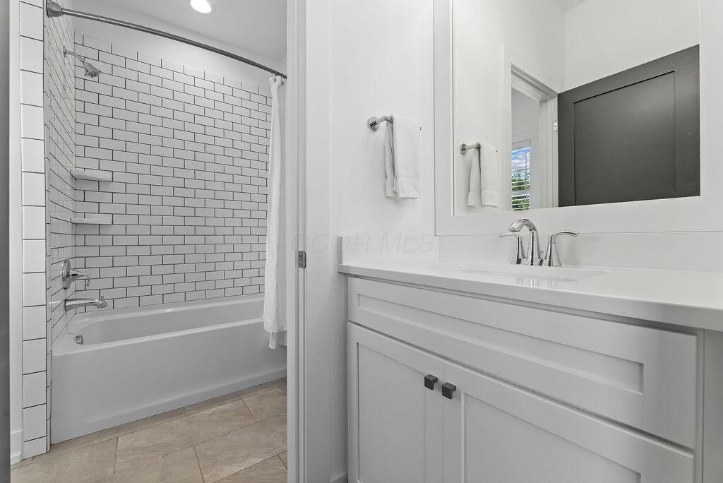 4655 Speranza Loop Galena, OH 43021 - Photo 45 of 61 Jack and jill bath 2nd floor