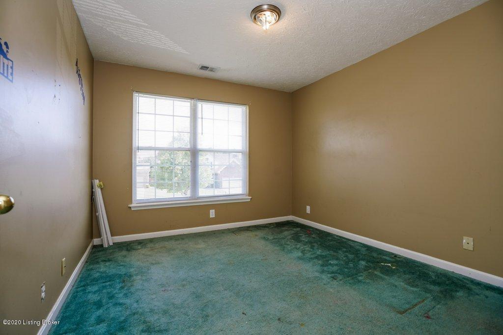8217 Adams Run Road Louisville, KY 40228 - Photo 23 of 31 023-8217-23_m