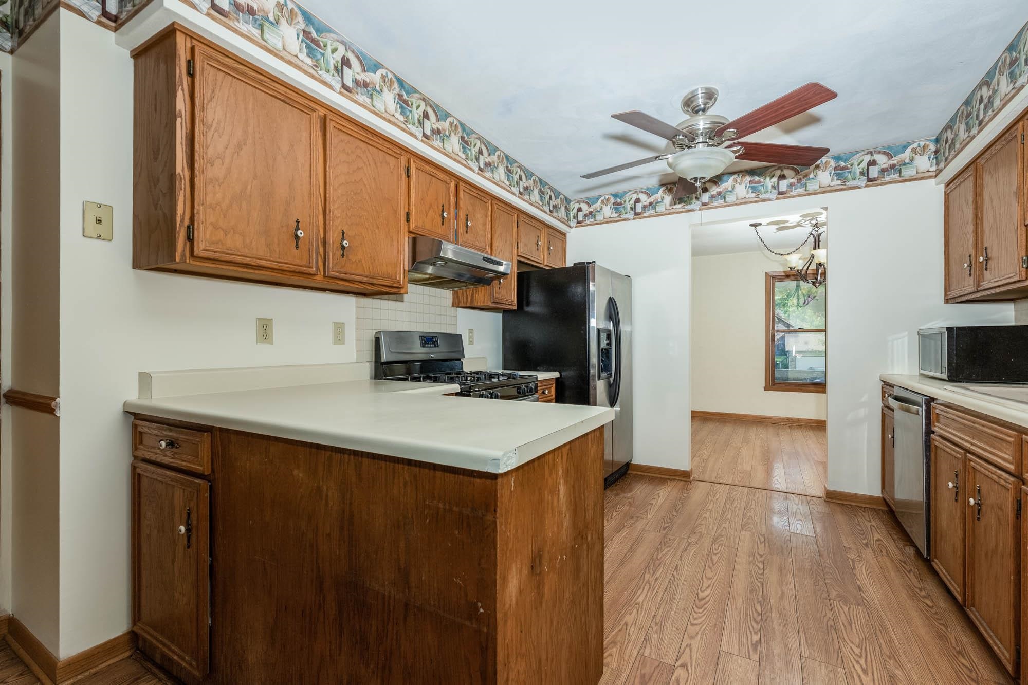 1785 South Trainer Road Rockford, IL 61108 - Photo 10 of 29 Gallery Image 10
