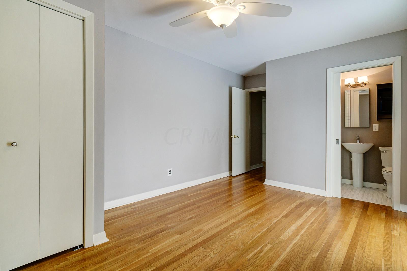 3464 Leighton Road Columbus, OH 43221 - Photo 16 of 27 Gallery Image 16