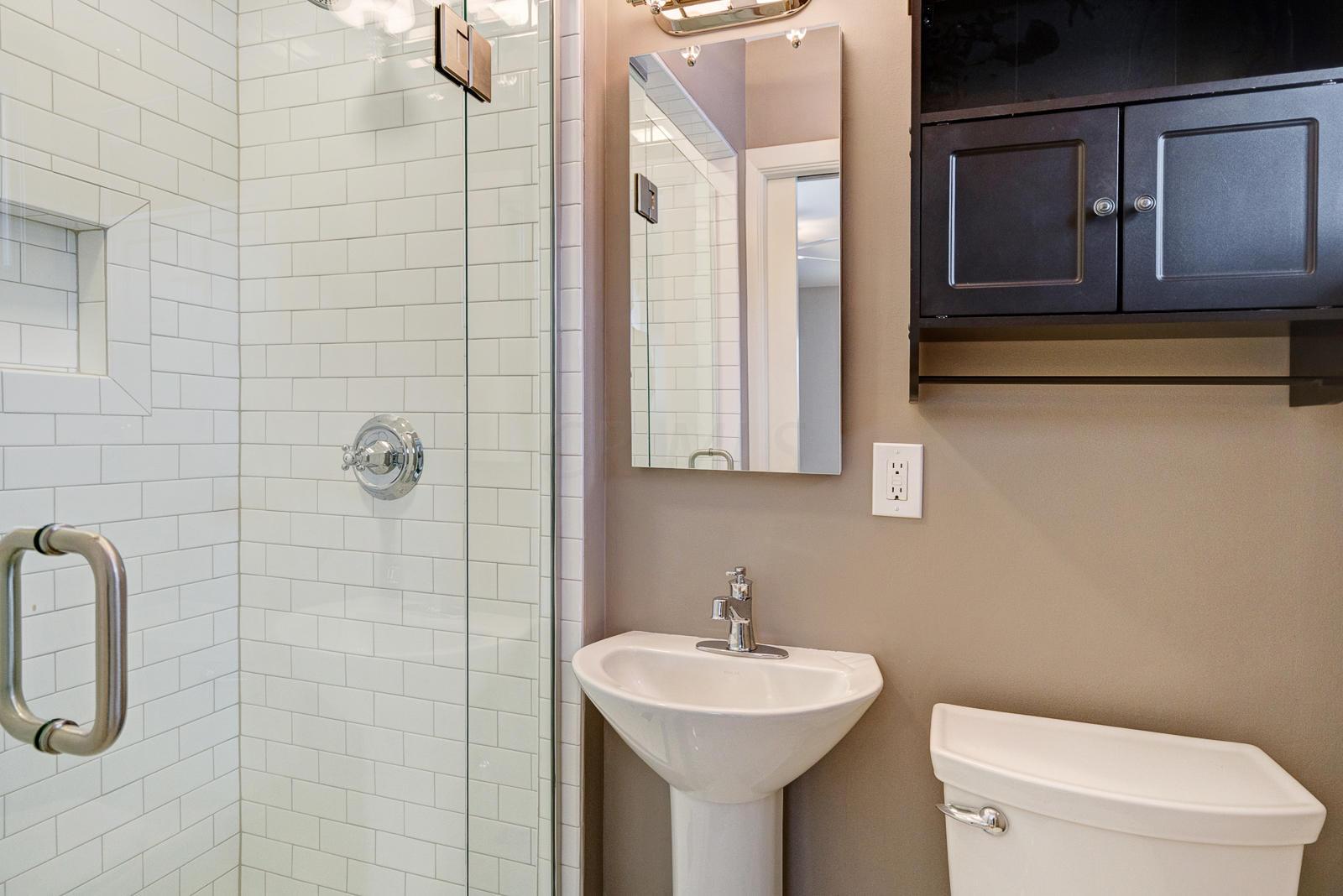 3464 Leighton Road Columbus, OH 43221 - Photo 17 of 27 Gallery Image 17