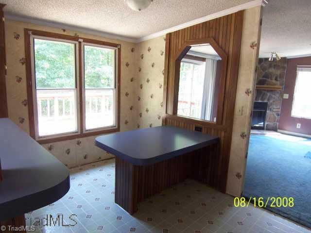 371 Setliff Road Reidsville, NC 27320 - Photo 4 of 9 Other. dining room