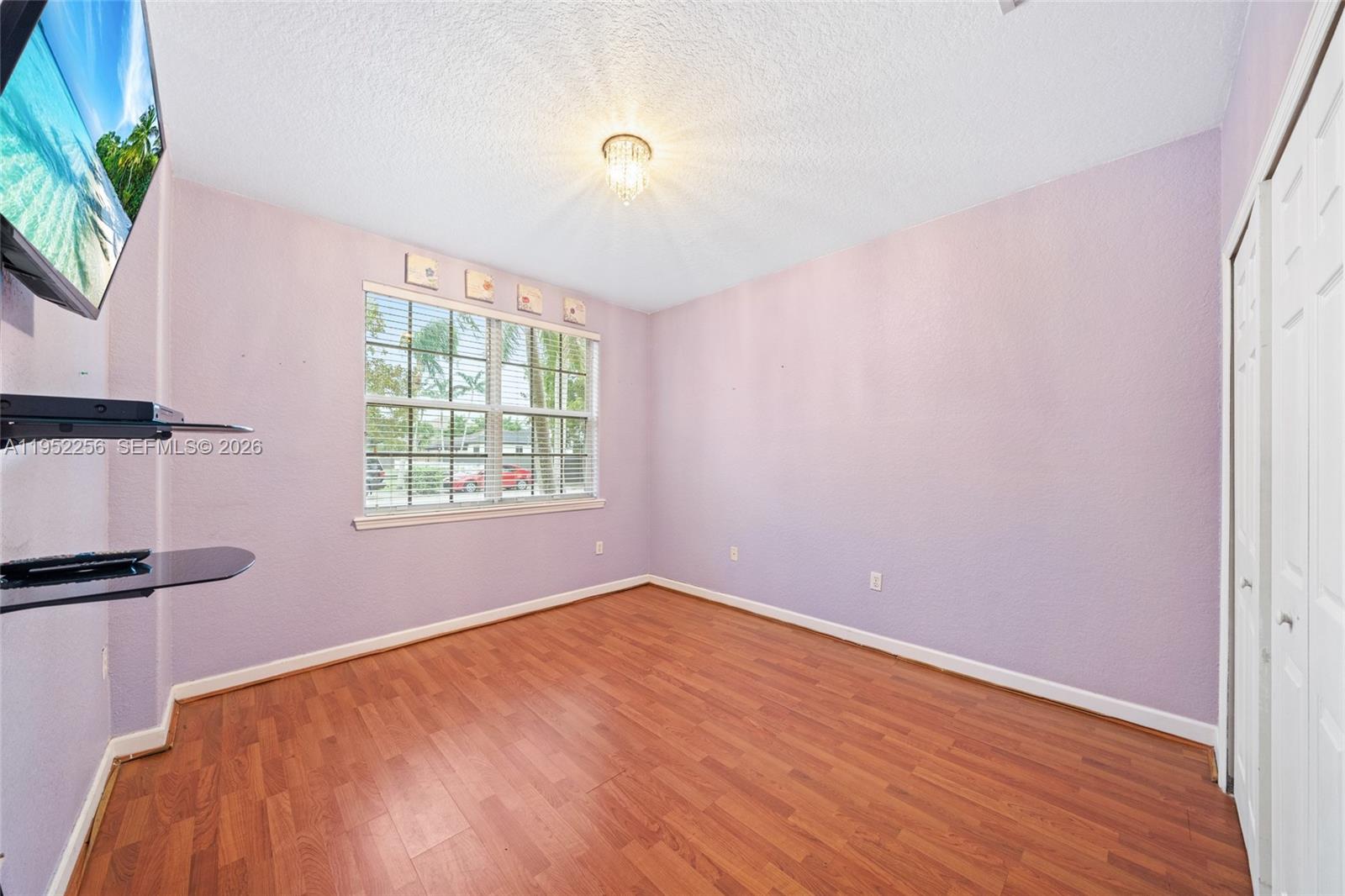 5902 Southwest 166th Court Miami, FL 33193 - Photo 20 of 45