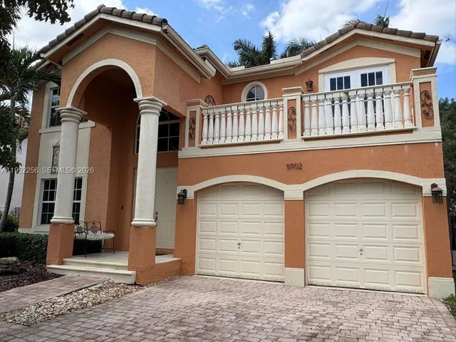 $920,000 | 5902 Southwest 166th Court, Miami, FL 33193