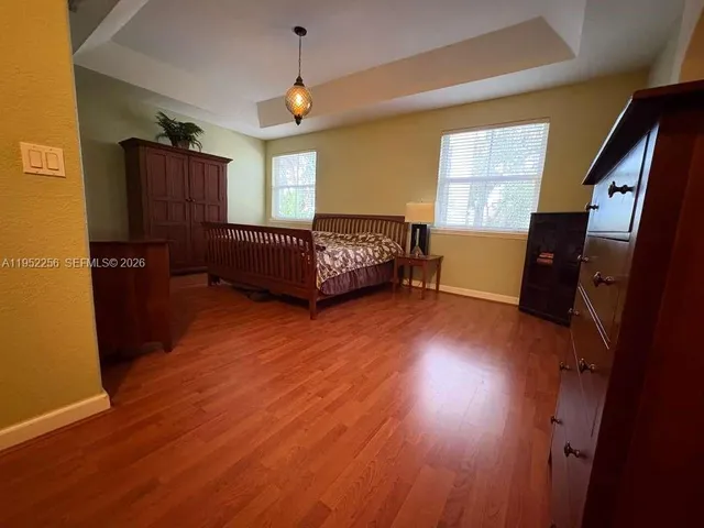 $920,000 | 5902 Southwest 166th Court, Miami, FL 33193