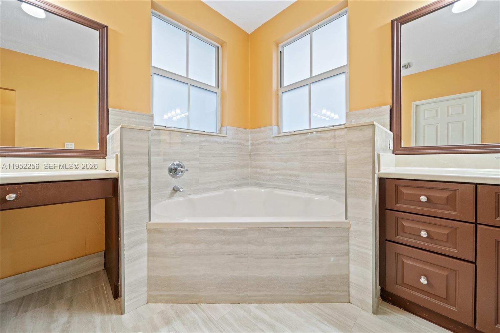 5902 Southwest 166th Court Miami, FL 33193 - Photo 32 of 45