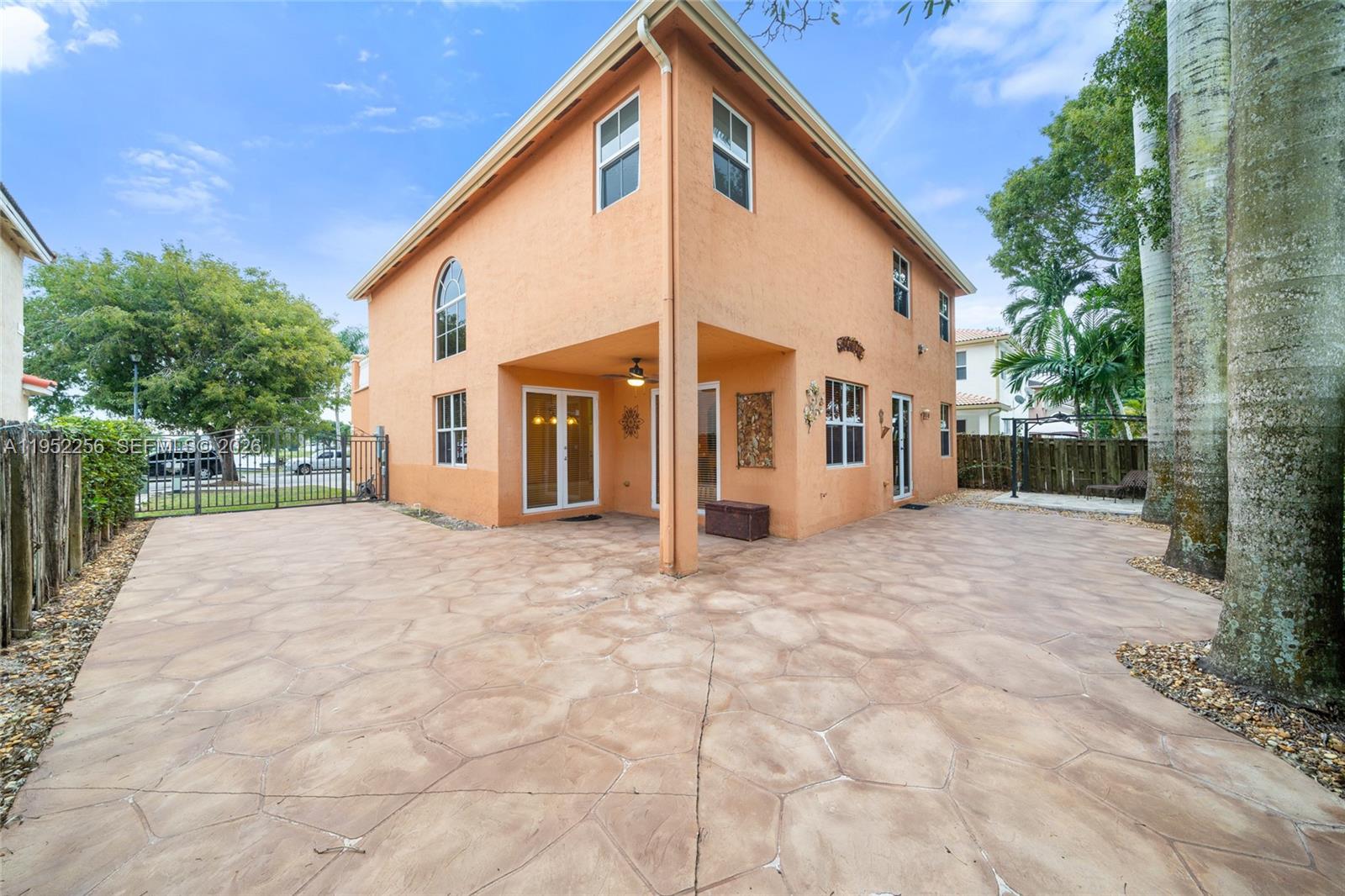 5902 Southwest 166th Court Miami, FL 33193 - Photo 43 of 45