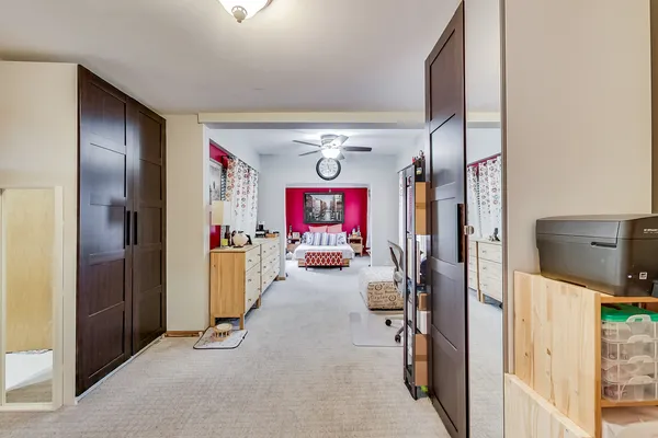 $3,400 | 4915 West Gunnison Street, Unit D, Chicago, IL 60630