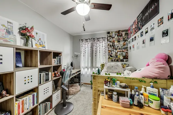 $3,400 | 4915 West Gunnison Street, Unit D, Chicago, IL 60630
