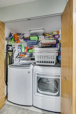$3,400 | 4915 West Gunnison Street, Unit D, Chicago, IL 60630
