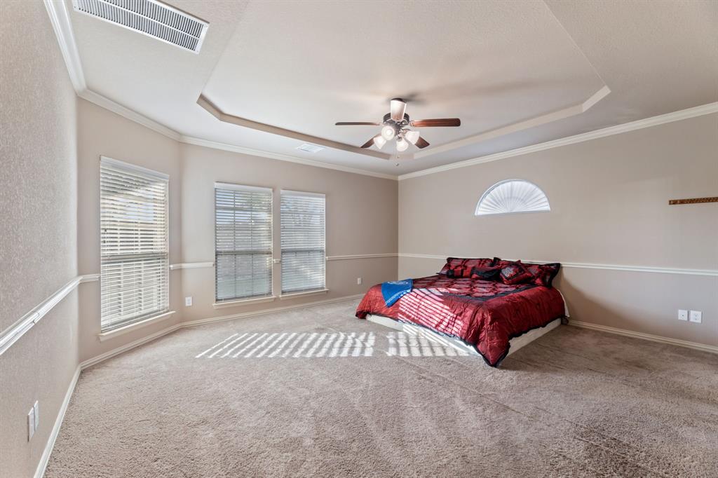 808 Goose Court Forney, TX 75126 - Photo 19 of 34 Master Brdrm