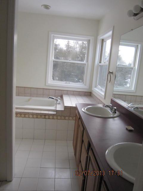 10932 Whitewood Road Pinckney, MI 48169 - Photo 7 of 7 Photo 8