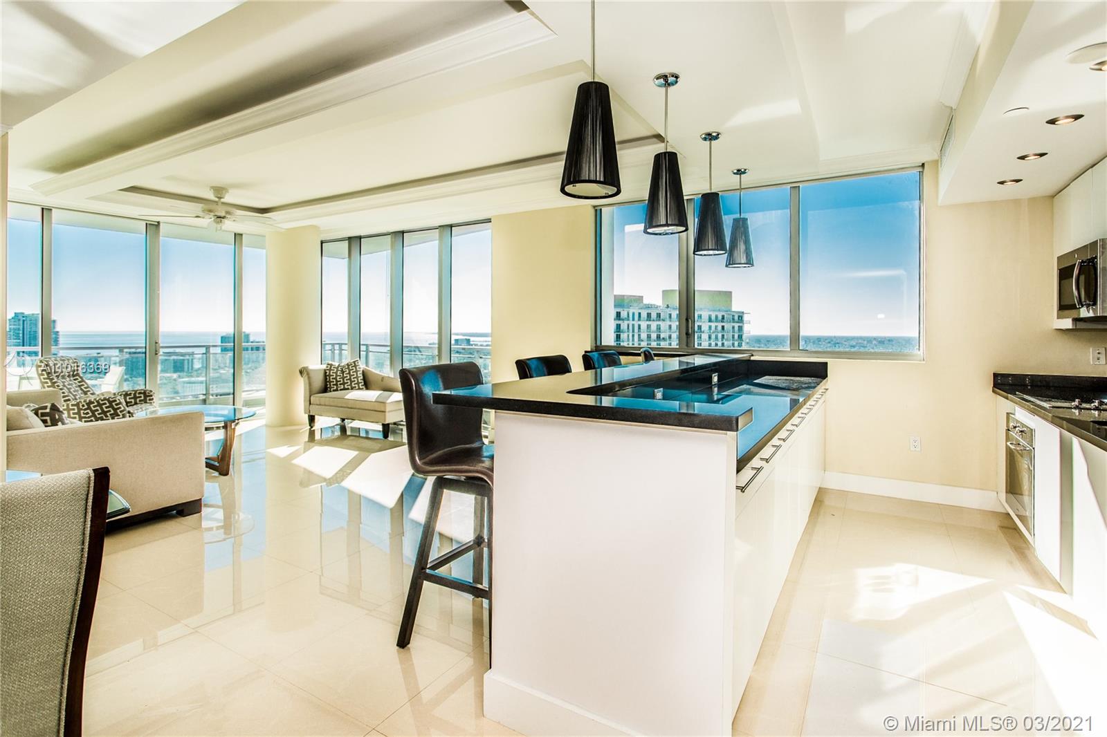 92 Southwest 3rd Street, Unit 4505 Miami, FL 33130 - Photo 4 of 10