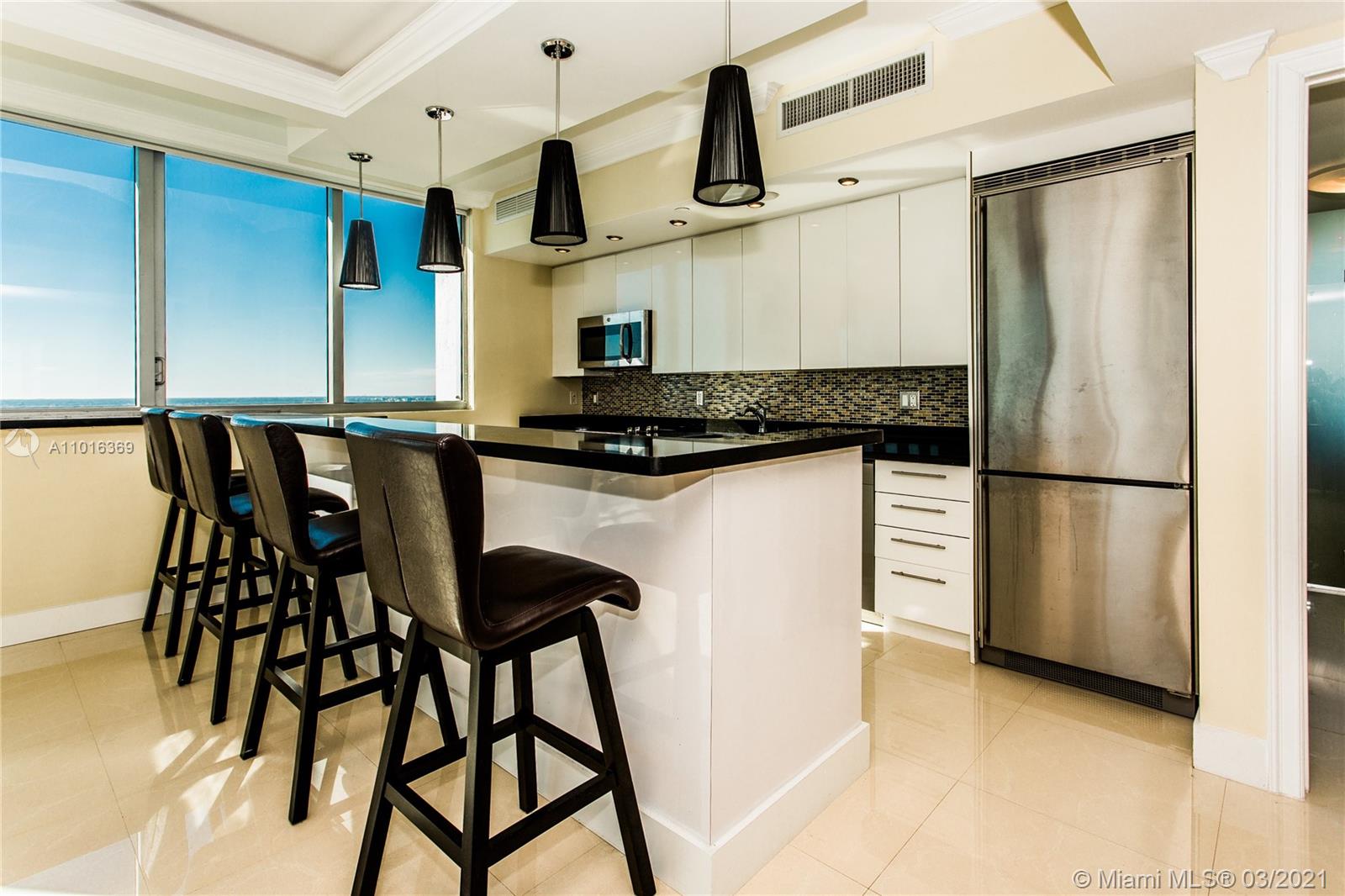 92 Southwest 3rd Street, Unit 4505 Miami, FL 33130 - Photo 7 of 10