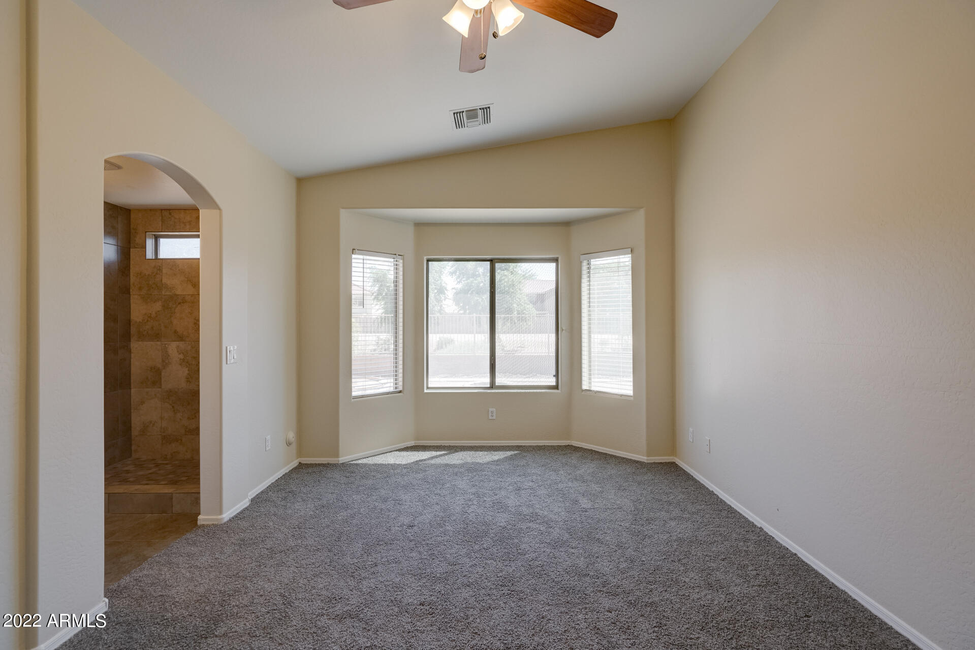 2337 West Gaby Road Phoenix, AZ 85041 - Photo 17 of 26 listing_14