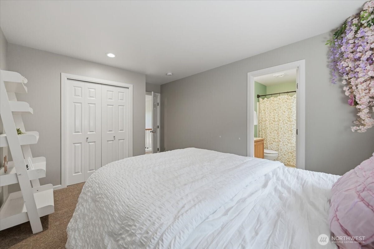 5300 Northeast 23rd Court Renton, WA 98059 - Photo 19 of 40 Gallery Image 19