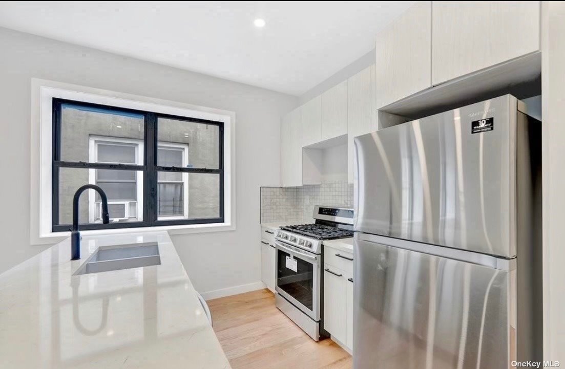 627 Vermont Street, Unit 2 Brooklyn, NY 11207 - Photo 2 of 9 Kitchen