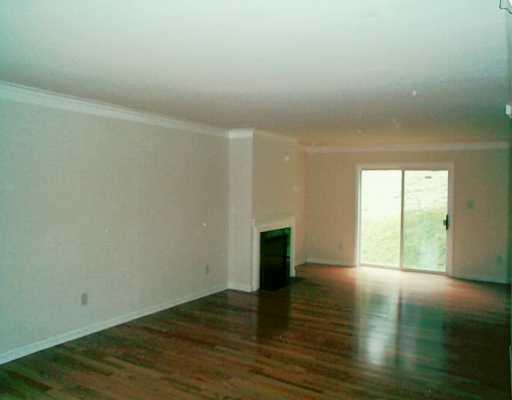 323 Thompson Run Road Pittsburgh, PA 15237 - Photo 5 of 8 Den/Family/Great Room.