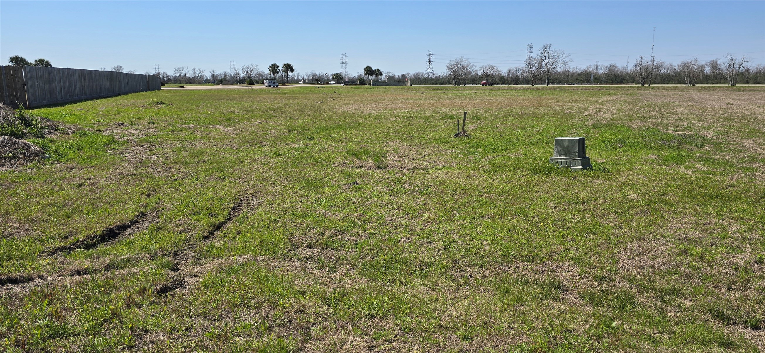 27810 Gulf Landing Court Rosharon, TX 77583 - Photo 6 of 9 a view of a lake with houses in the back