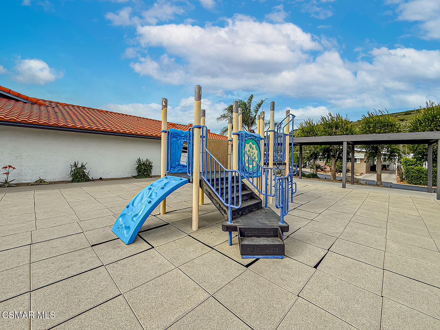 250 East Telegraph Road, Unit 248 Fillmore, CA 93015 - Photo 27 of 42 iCommunity Clubhouse and Pool2