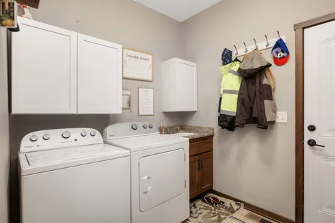 $430,000 | 29412 Hidden Forest Boulevard, Chisago City, MN 55013