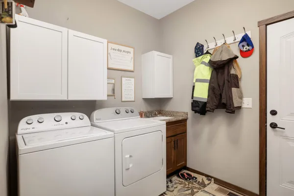 $430,000 | 29412 Hidden Forest Boulevard, Chisago City, MN 55013