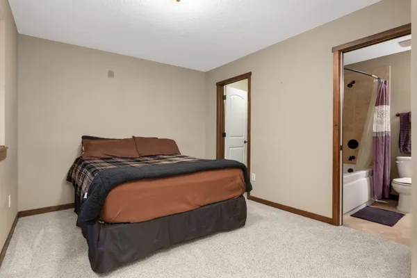 $430,000 | 29412 Hidden Forest Boulevard, Chisago City, MN 55013