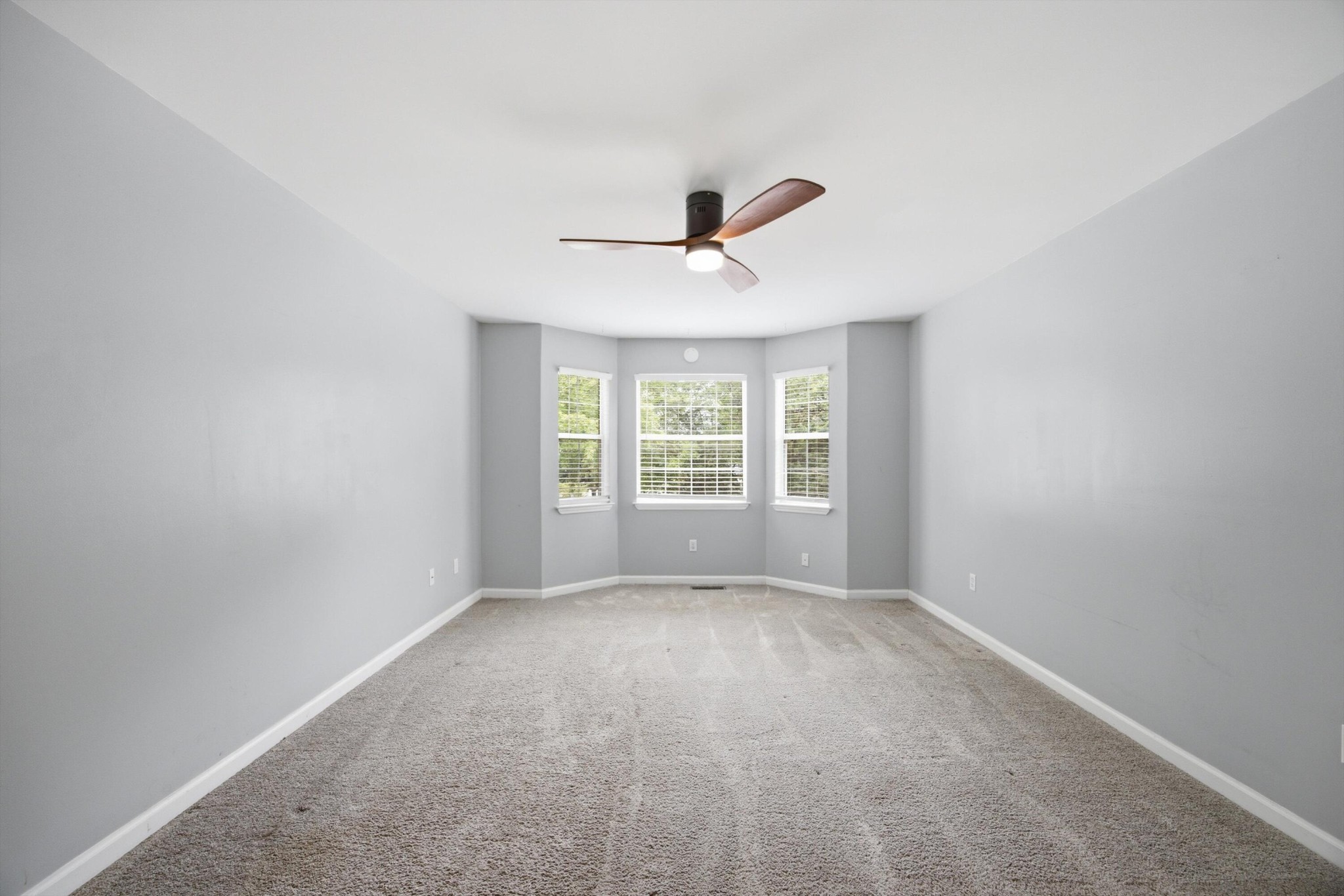 6729 Hickory Trace Circle Chattanooga, TN 37421 - Photo 11 of 30 a view of an empty room with a window