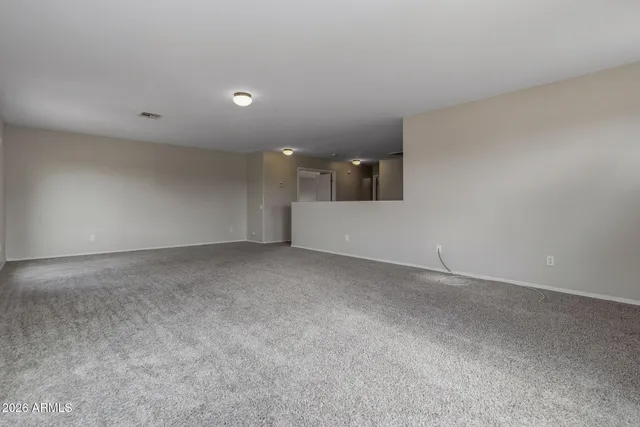 $2,895 | 9444 West Hubbell Street, Phoenix, AZ 85037