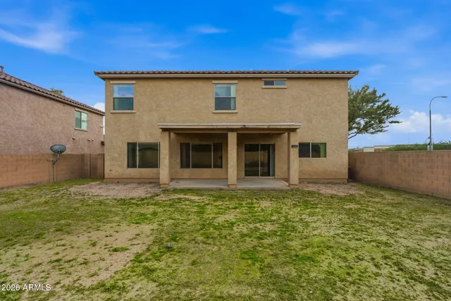 $2,895 | 9444 West Hubbell Street, Phoenix, AZ 85037