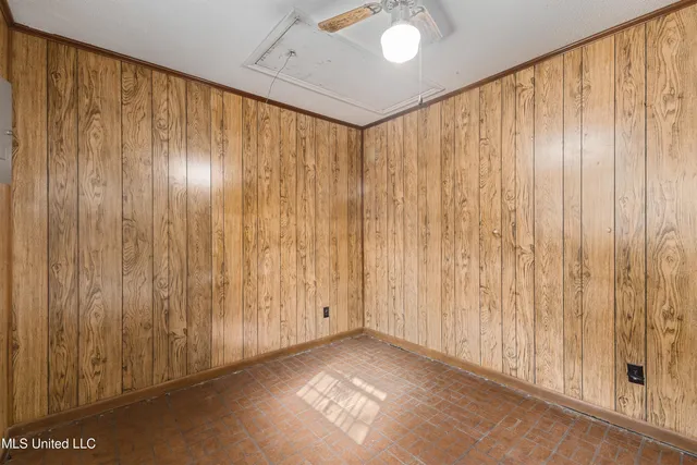 $185,000 | 260 Crepe Myrtle Lane, Laurel, MS 39443