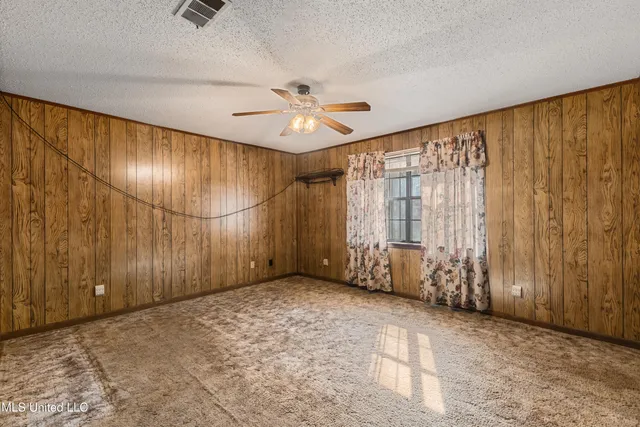 $185,000 | 260 Crepe Myrtle Lane, Laurel, MS 39443