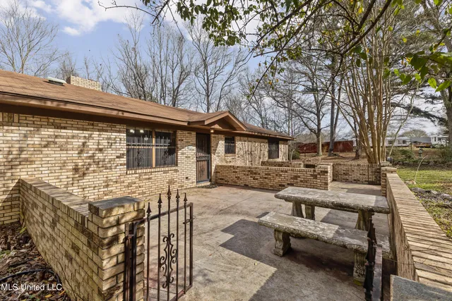 $185,000 | 260 Crepe Myrtle Lane, Laurel, MS 39443