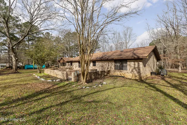 $185,000 | 260 Crepe Myrtle Lane, Laurel, MS 39443