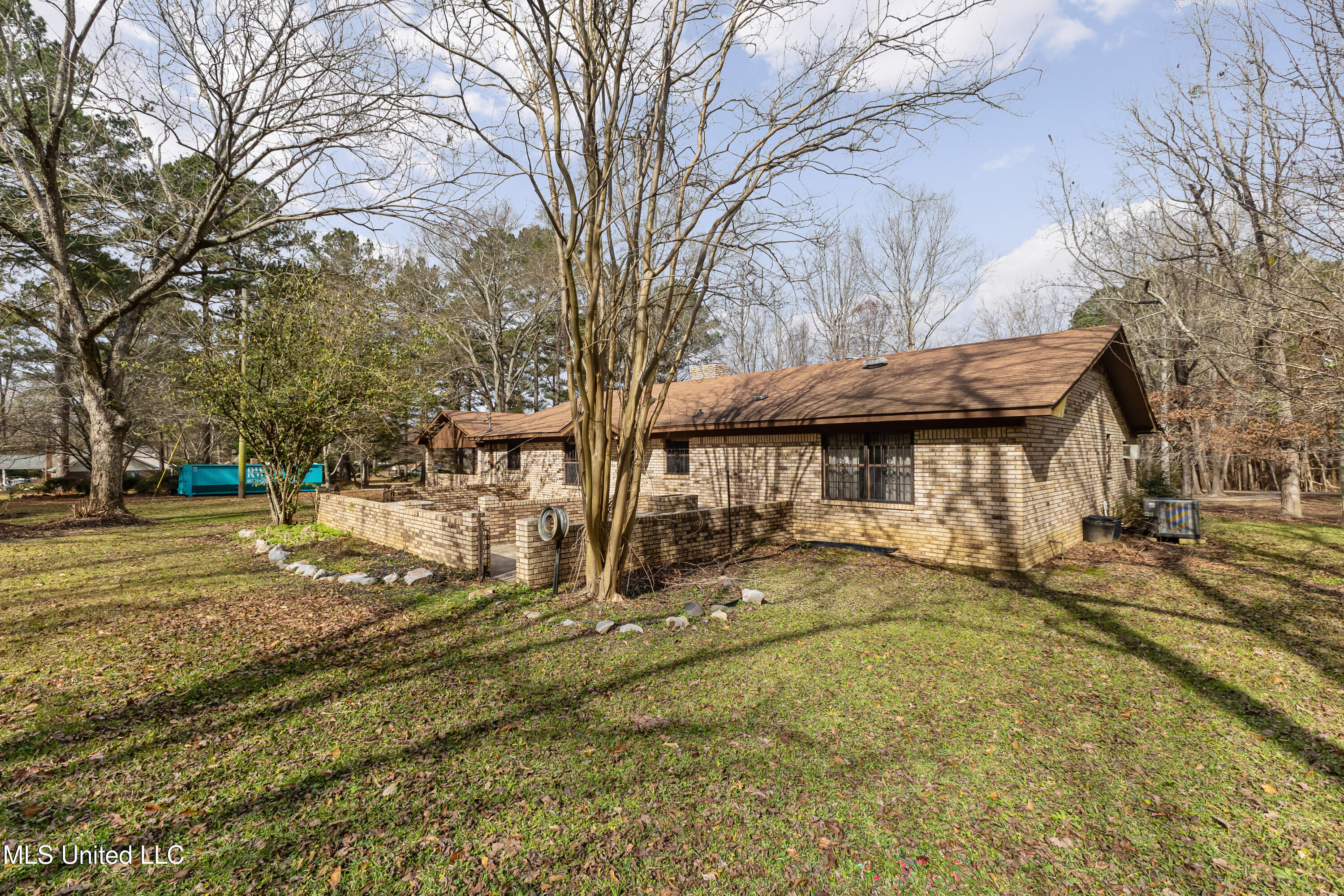 260 Crepe Myrtle Lane Laurel, MS 39443 - Photo 36 of 54 260_Crepe_Myrtle_Ln-36