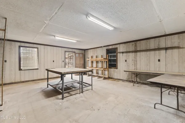 $185,000 | 260 Crepe Myrtle Lane, Laurel, MS 39443