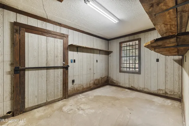 $185,000 | 260 Crepe Myrtle Lane, Laurel, MS 39443