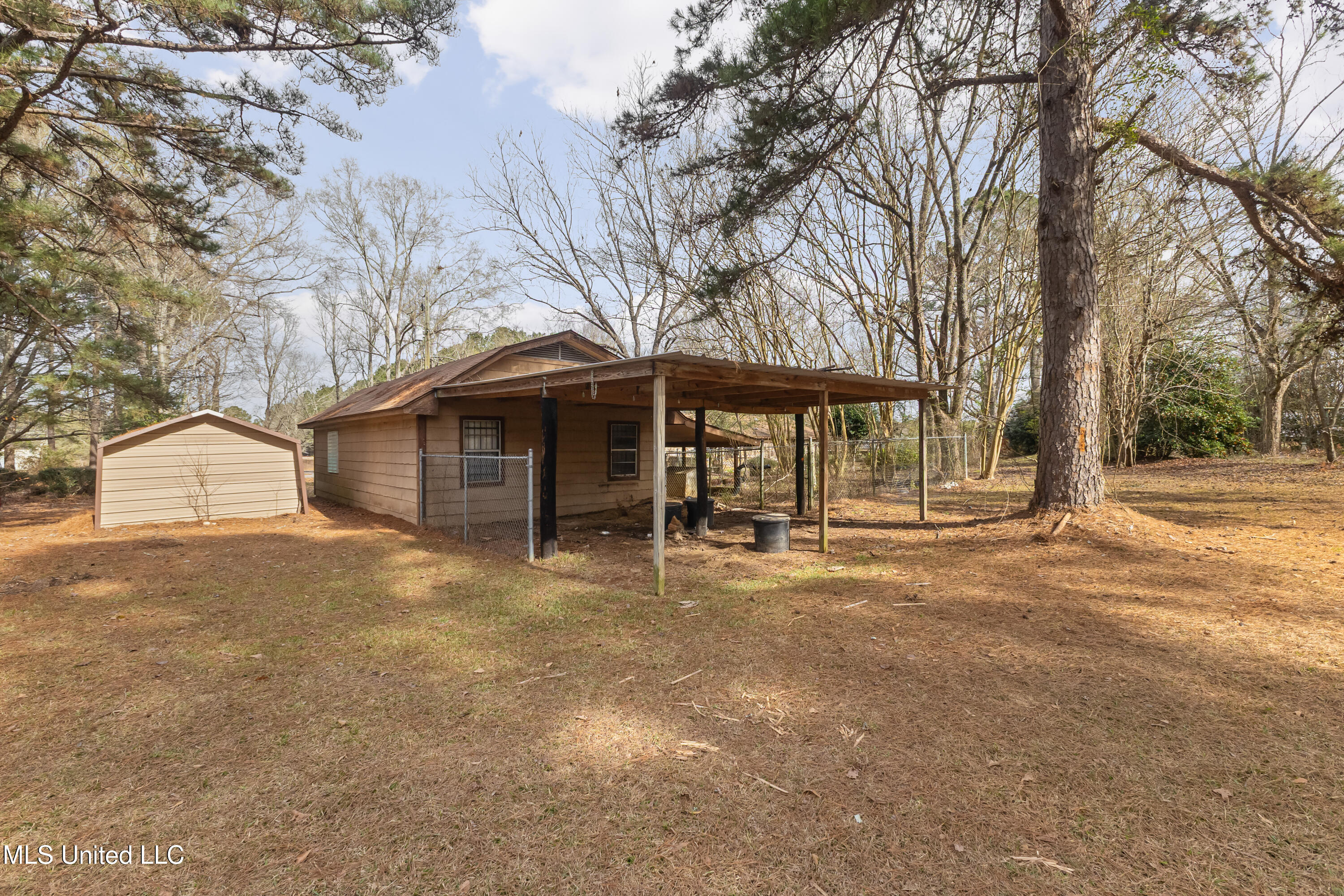 260 Crepe Myrtle Lane Laurel, MS 39443 - Photo 43 of 54 260_Crepe_Myrtle_Ln-43