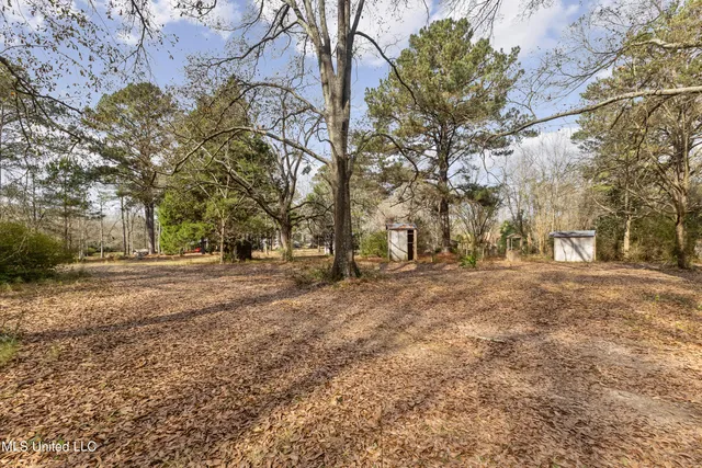 $185,000 | 260 Crepe Myrtle Lane, Laurel, MS 39443