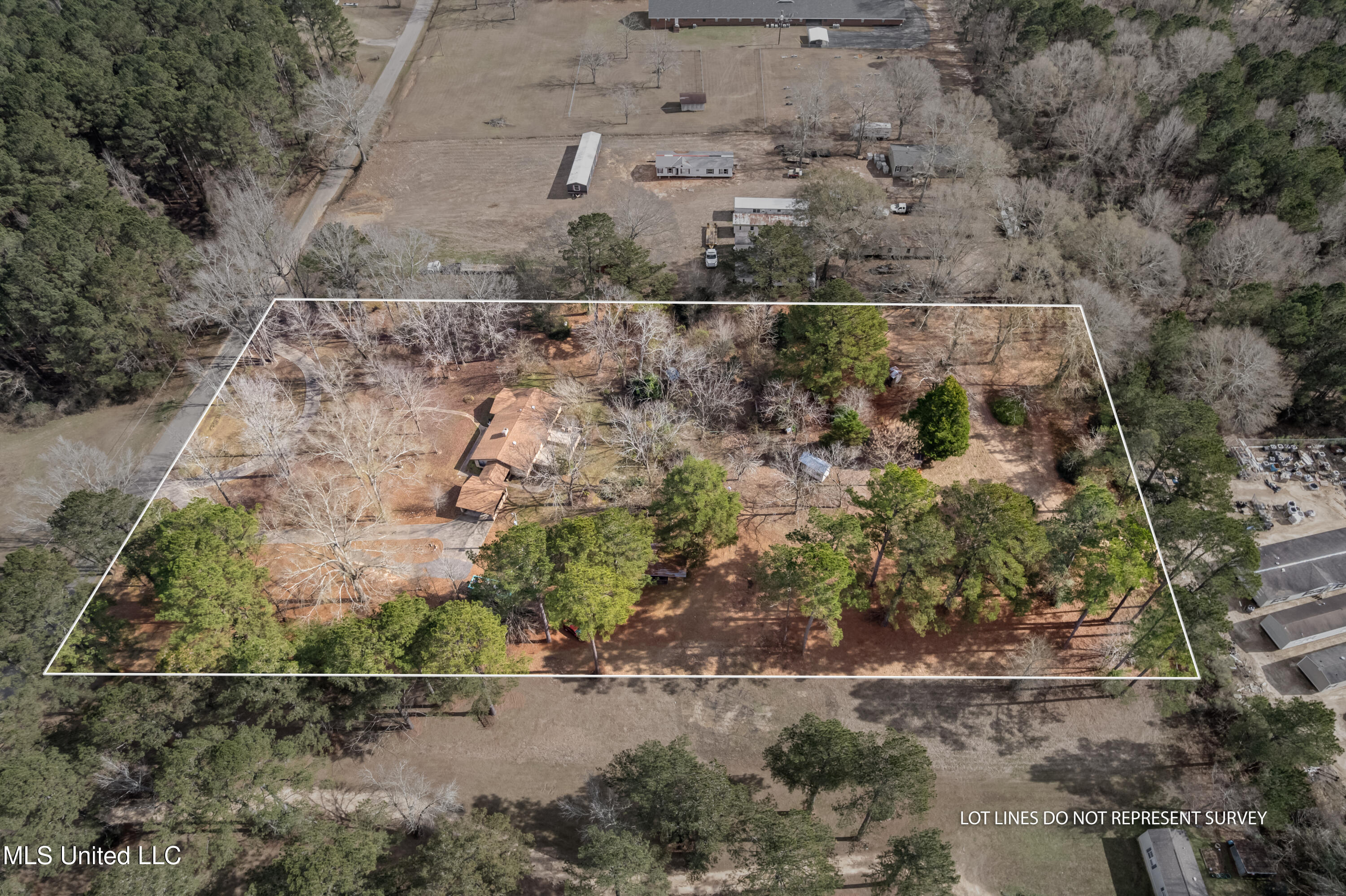 260 Crepe Myrtle Lane Laurel, MS 39443 - Photo 51 of 54 260_Crepe_Myrtle_Ln-51